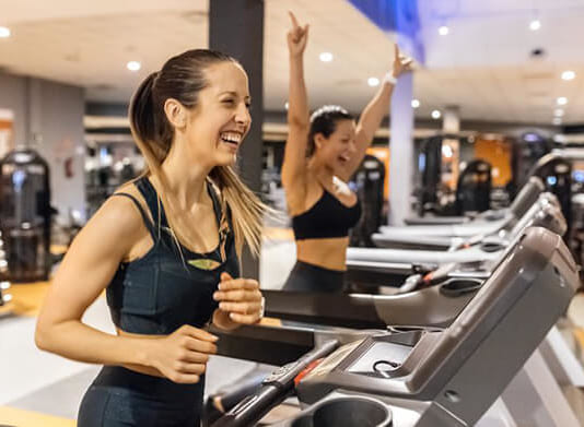 6 Tác dụng của chạy bộ có thể bạn chưa biết Lợi ích của chạy bộ: mang giày lên và chạy ngay đi!